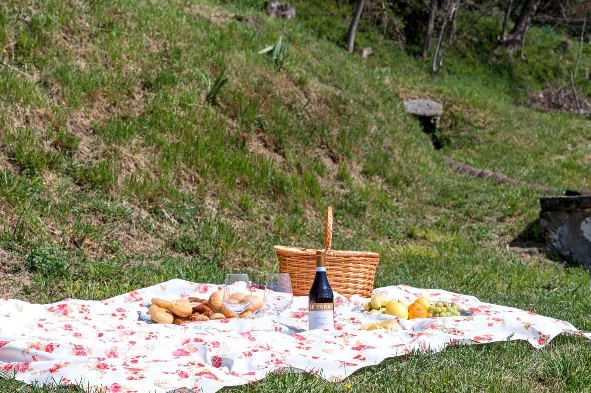 B&B La Corte And Home Restaurant - Free Parking - 10 Minutes To The Lake And Centre Como Exteriér fotografie