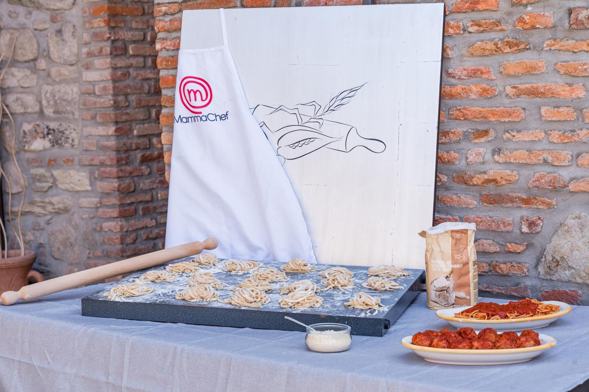 B&B La Corte And Home Restaurant - Free Parking - 10 Minutes To The Lake And Centre Tavernerio Exteriér fotografie